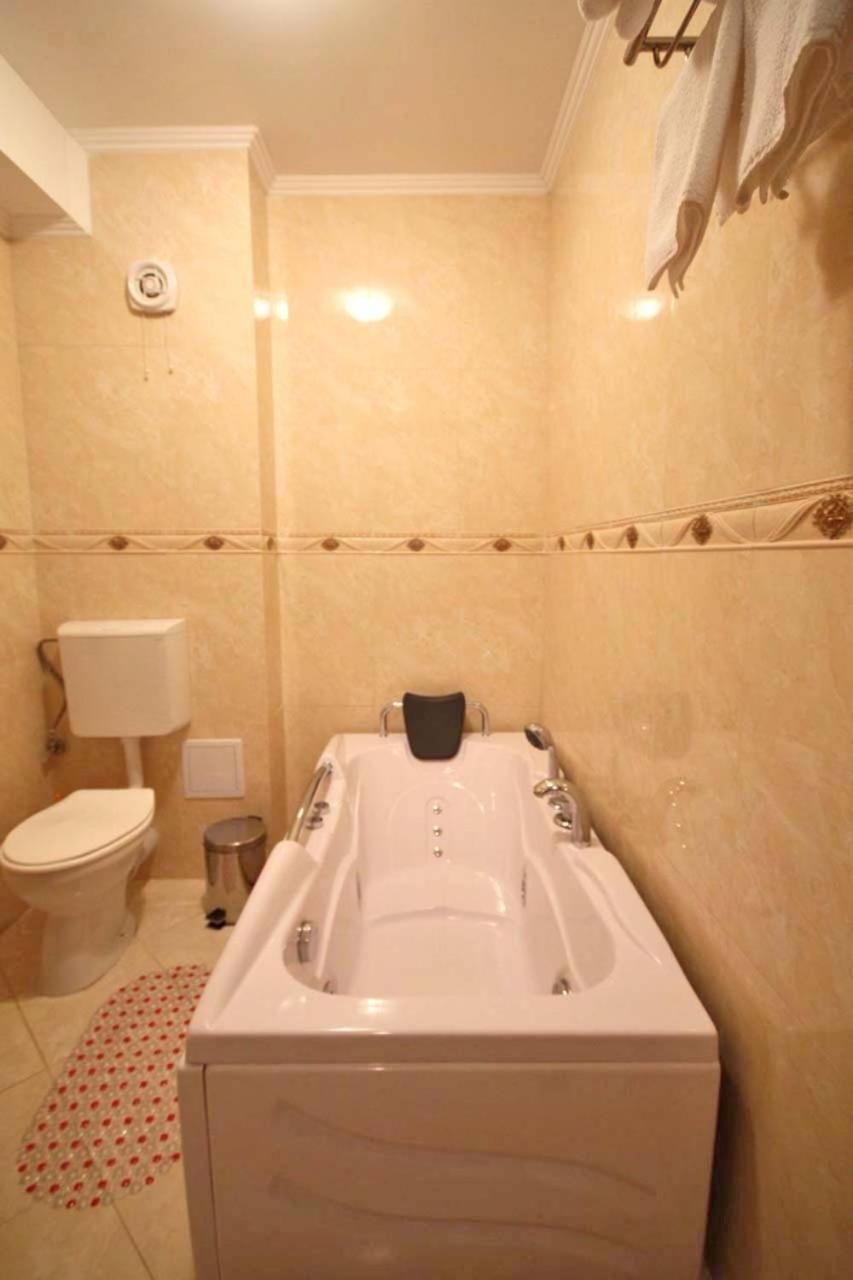 Hotel Ibiza Eforie Nord Zewnętrze zdjęcie